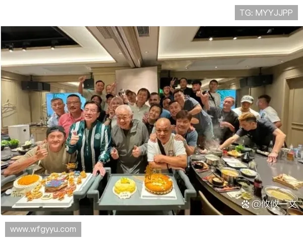 达尼洛的足球之路：从青涩小将到世界舞台的闪耀明星